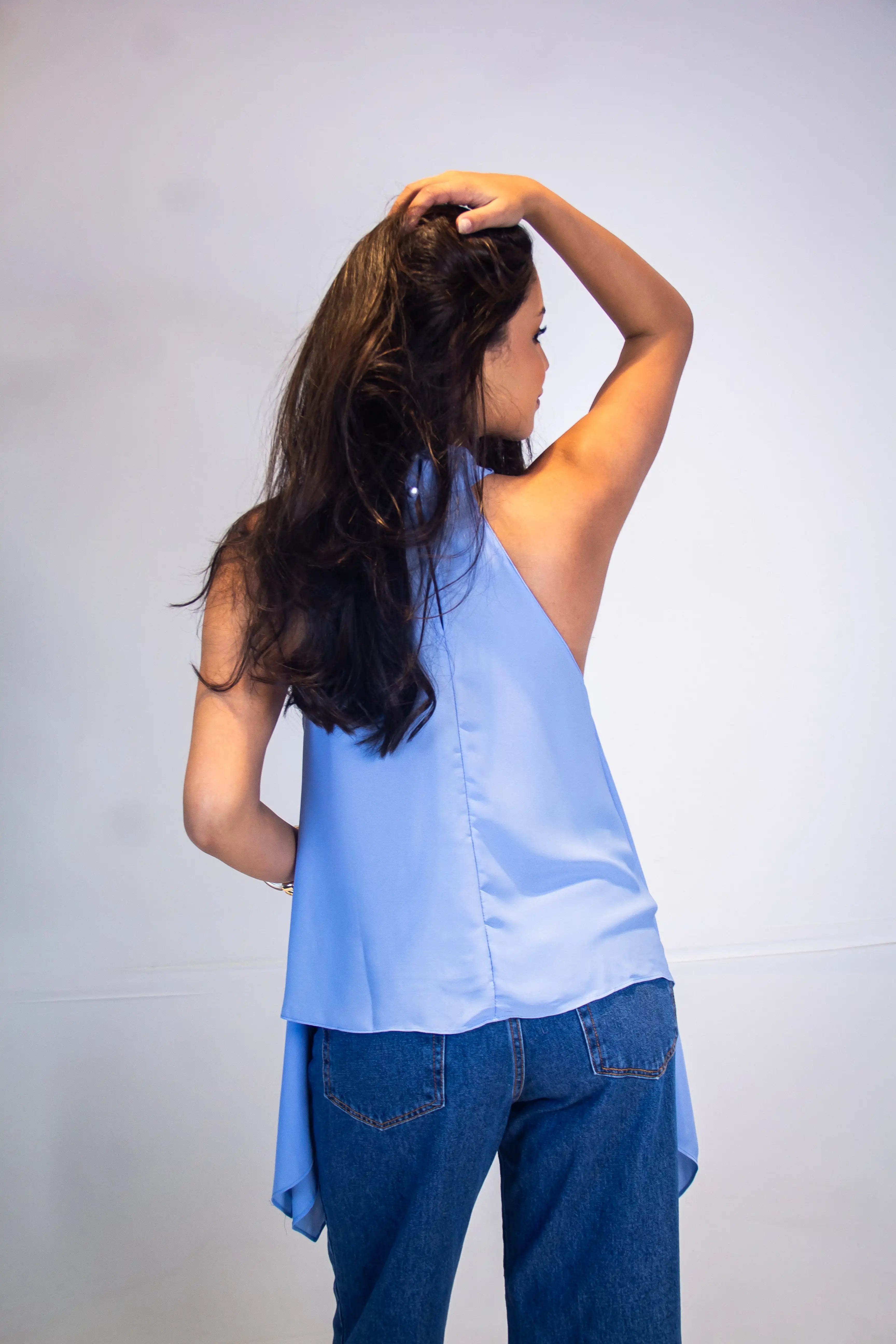 Blusa Frutti - regata gola alta com assimetrias