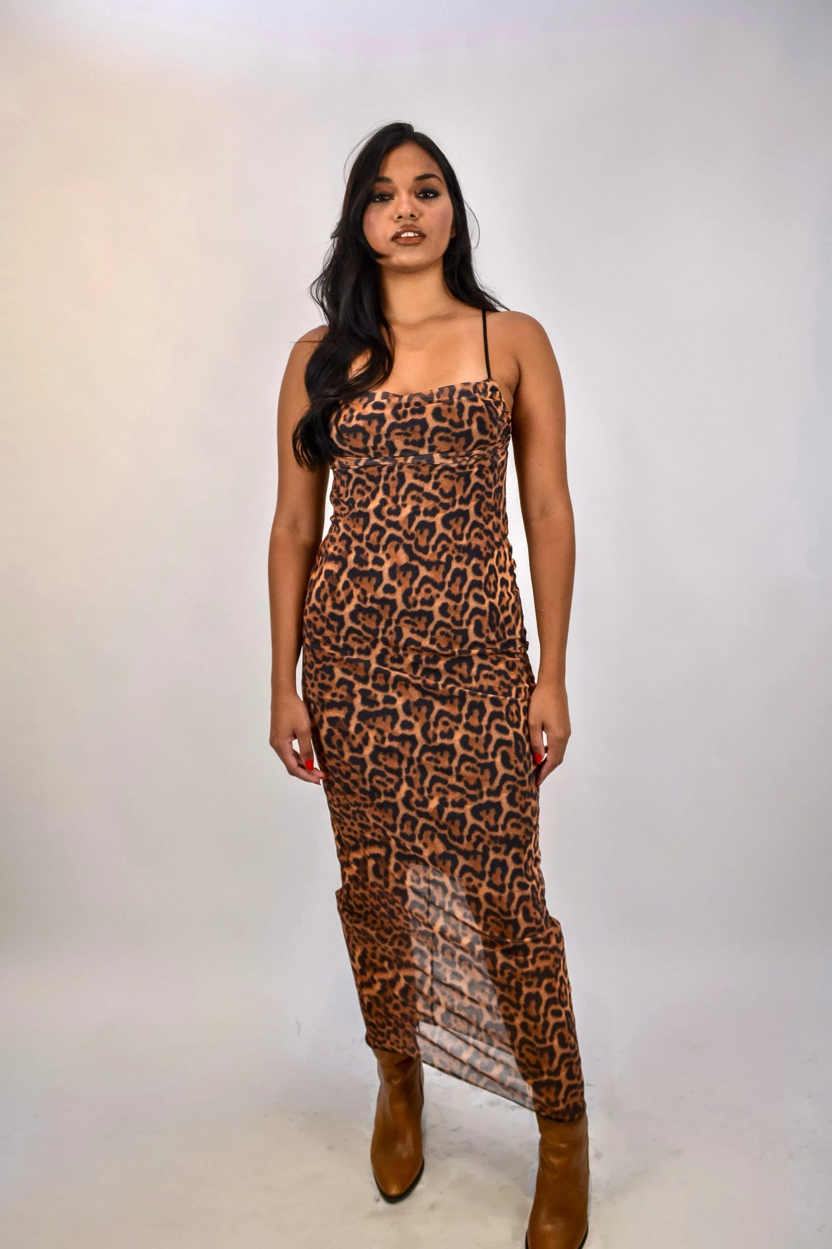 Vestido Martini - midi justo em tule