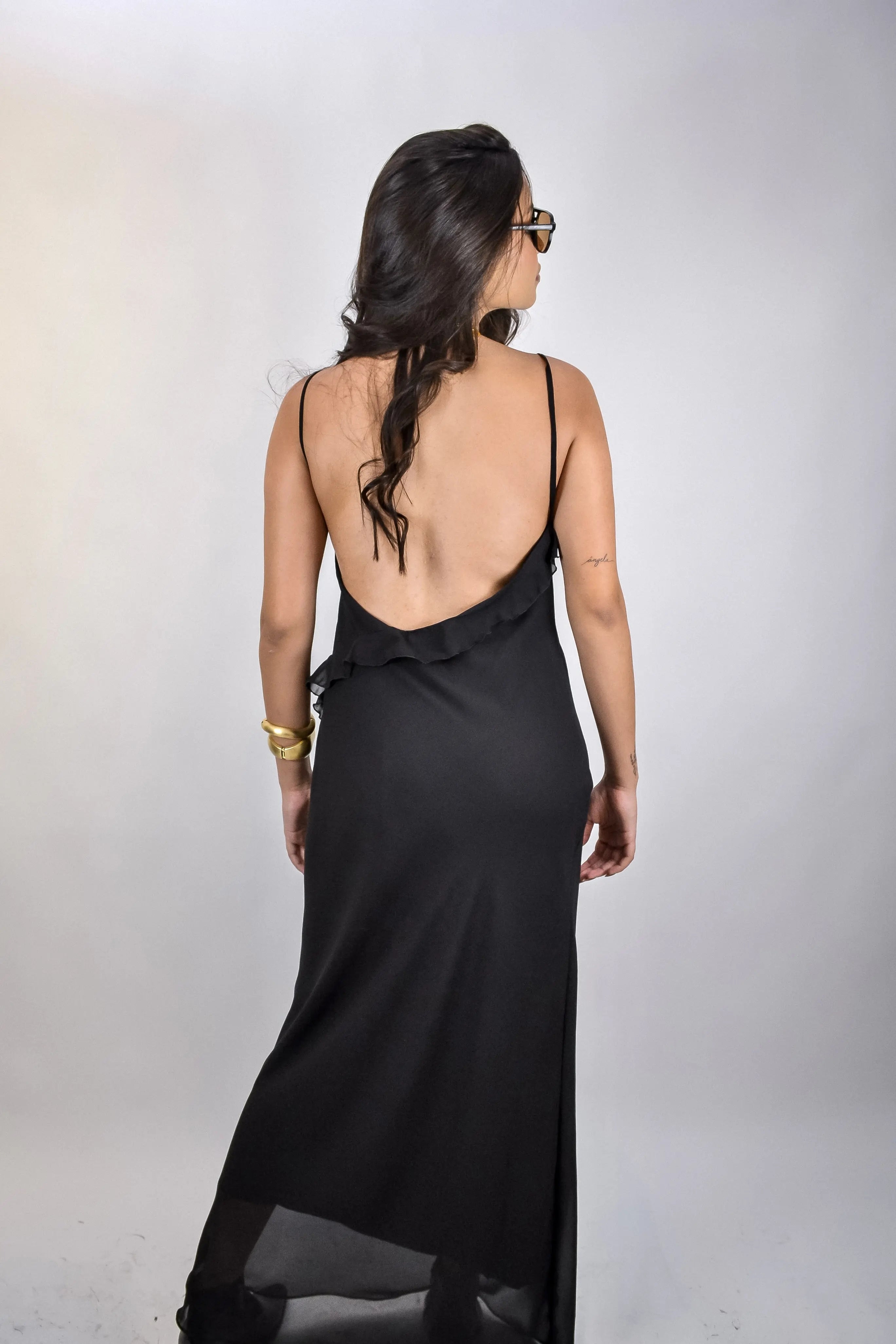 Vestido Verbana - longo de crepe de seda com babados