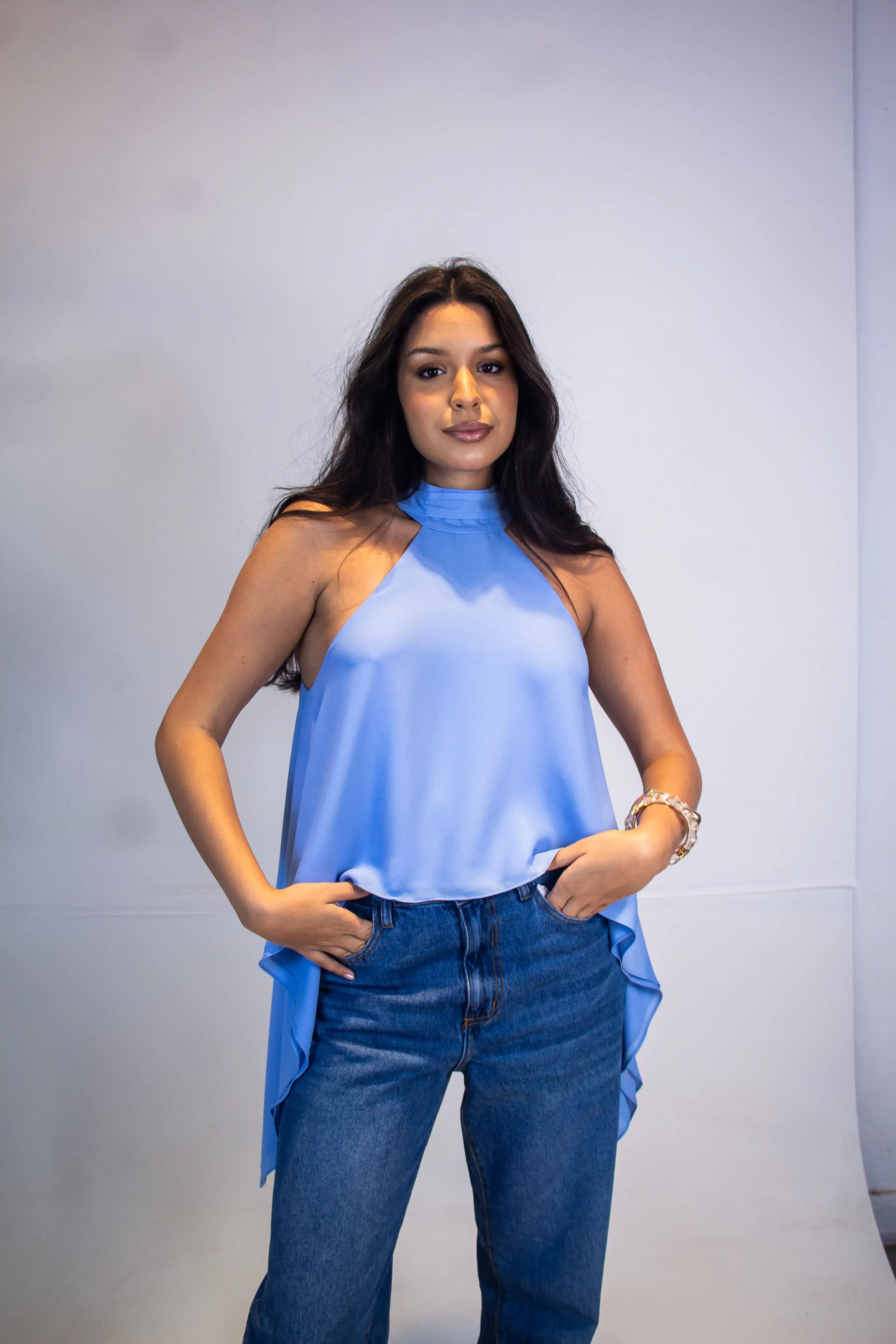 Blusa Frutti -  regata gola alta com assimetrias