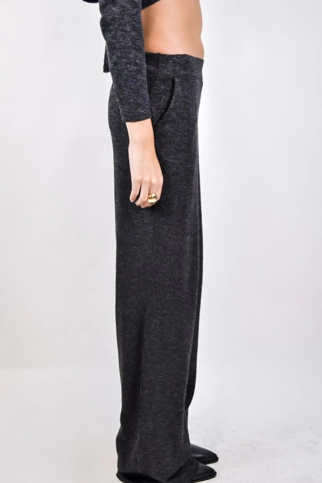 Calça Toffee - pantalona em tricô flamê