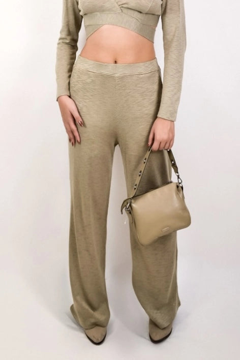 Calça Toffee - pantalona em tricô flamê