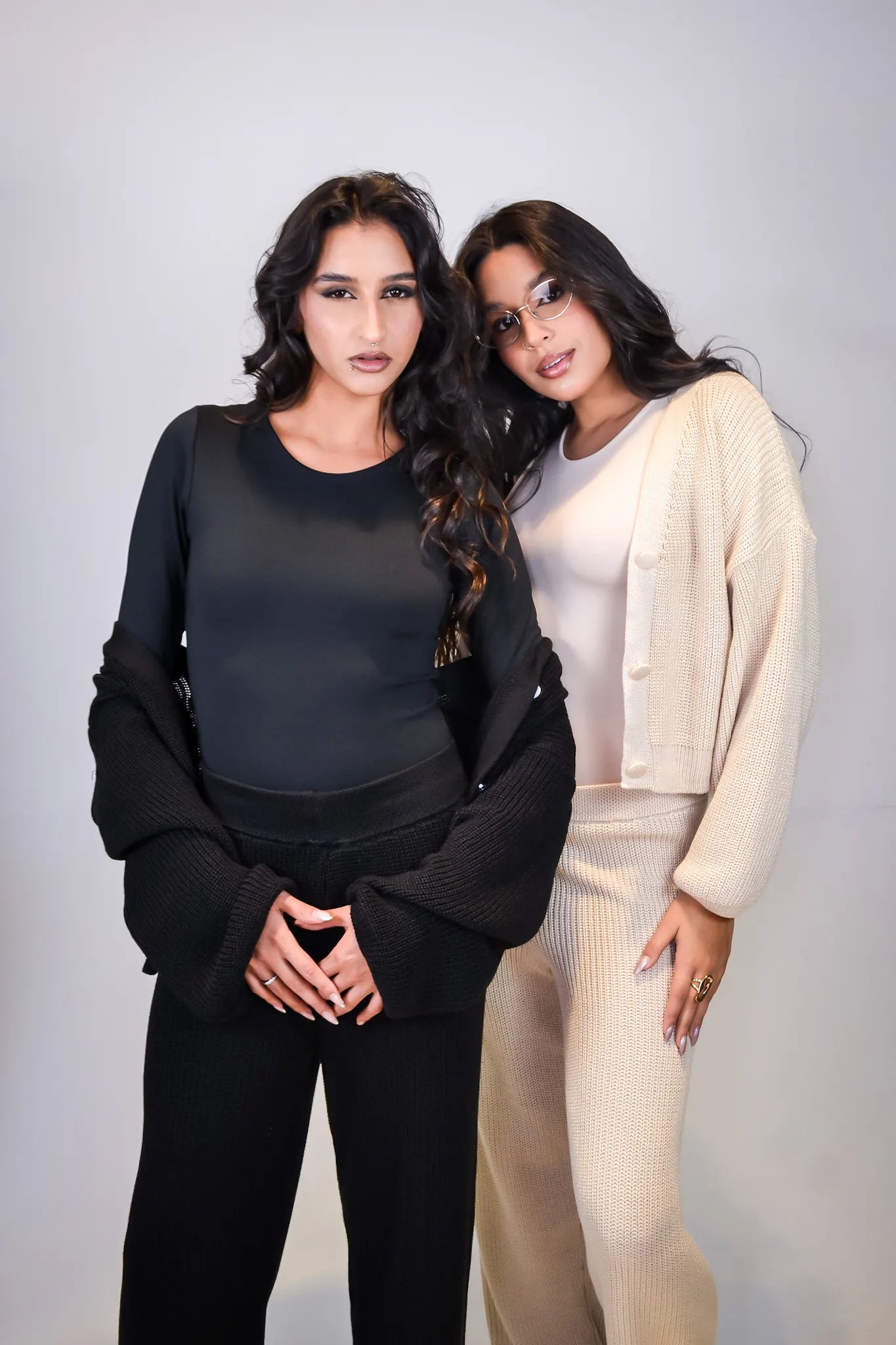 Conjunto Éclair -  Calça e Cardigan Curto de Tricot Feminino
